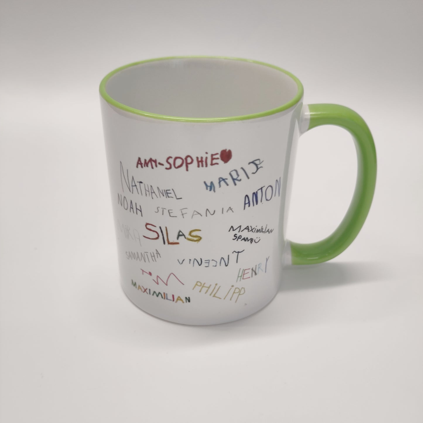 Tasse mit Kinderzeichnung