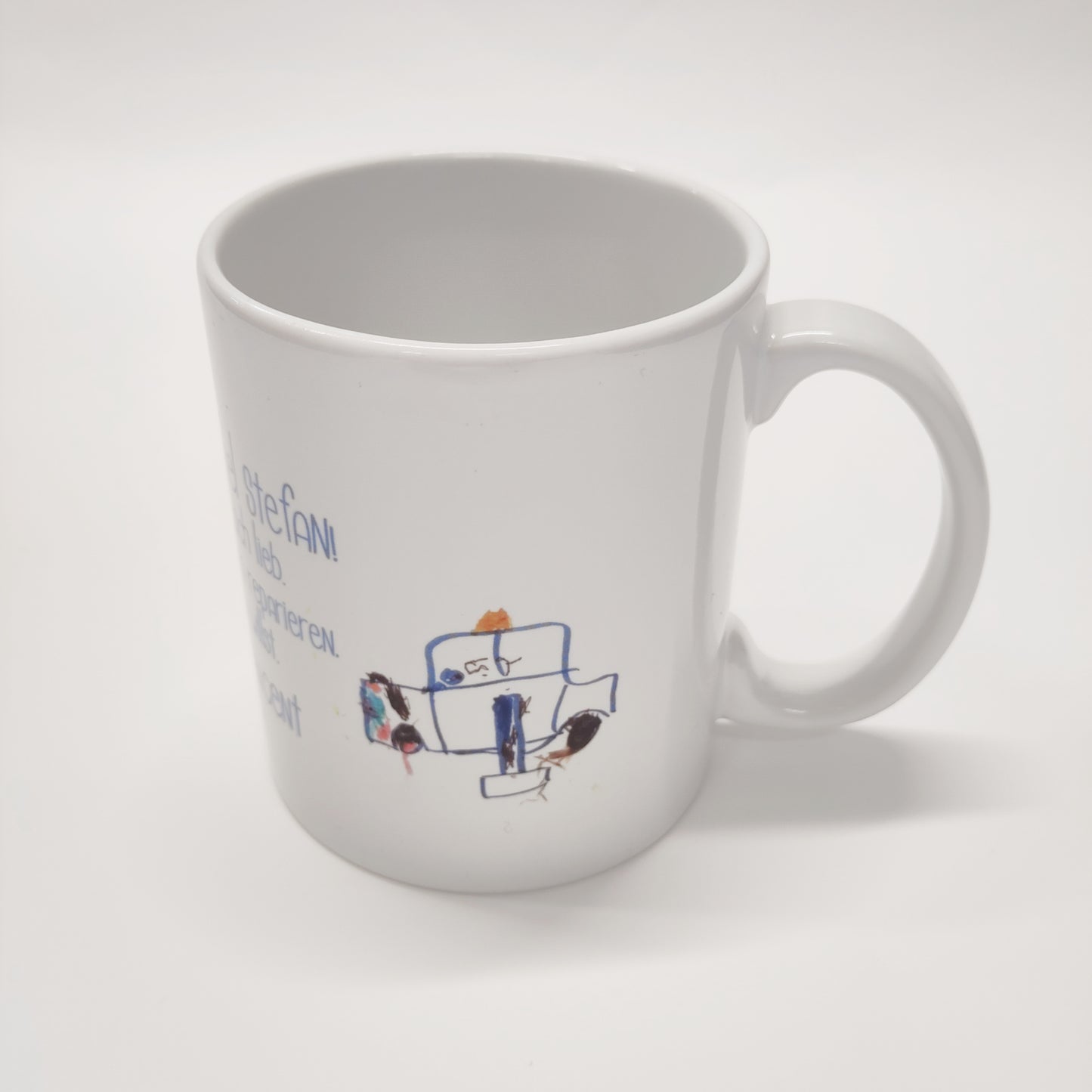Tasse mit Kinderzeichnung