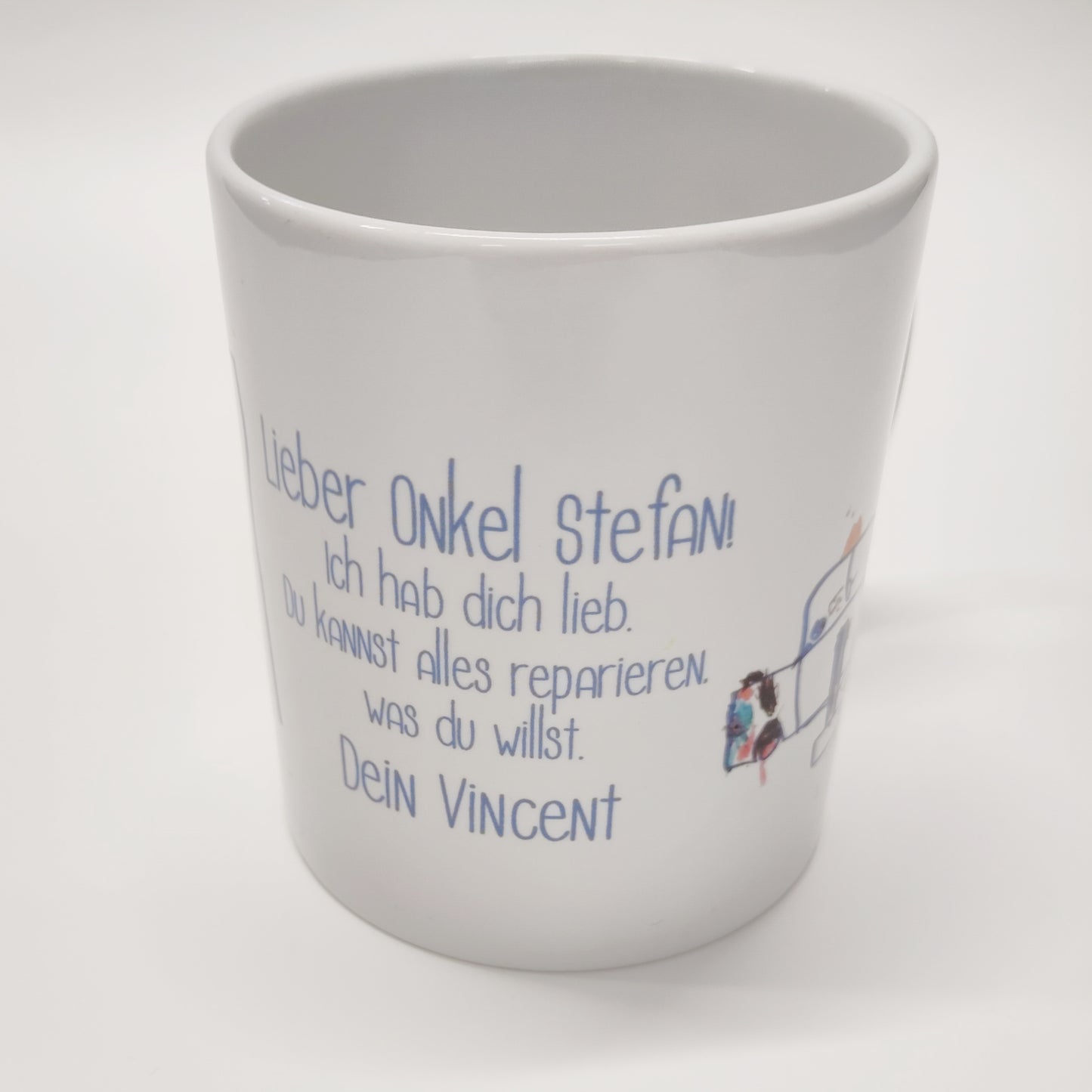 Tasse mit Kinderzeichnung