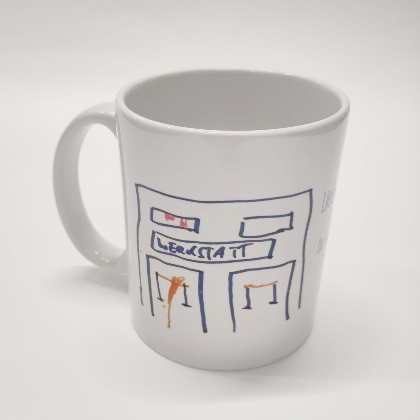Tasse mit Kinderzeichnung