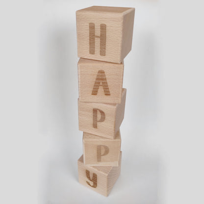 Holzwürfel mit Buchstabe